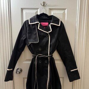Betsey Johnson Black Trench Coat – M – Navy Chic with Lace-Up Back!